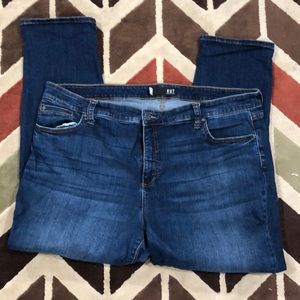 Kut from the Kloth Catherine Boyfriend Denim Stretch Jeans 20W